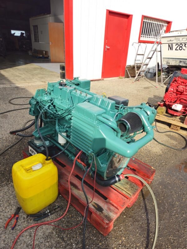 Tamd41 Volvo Penta Diesel - Image 2