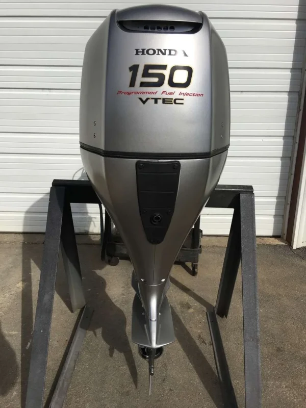 Honda 150 HP 4-Cyl EFI 4-Stroke 25″(X) Counter Rotation Outboard Motor