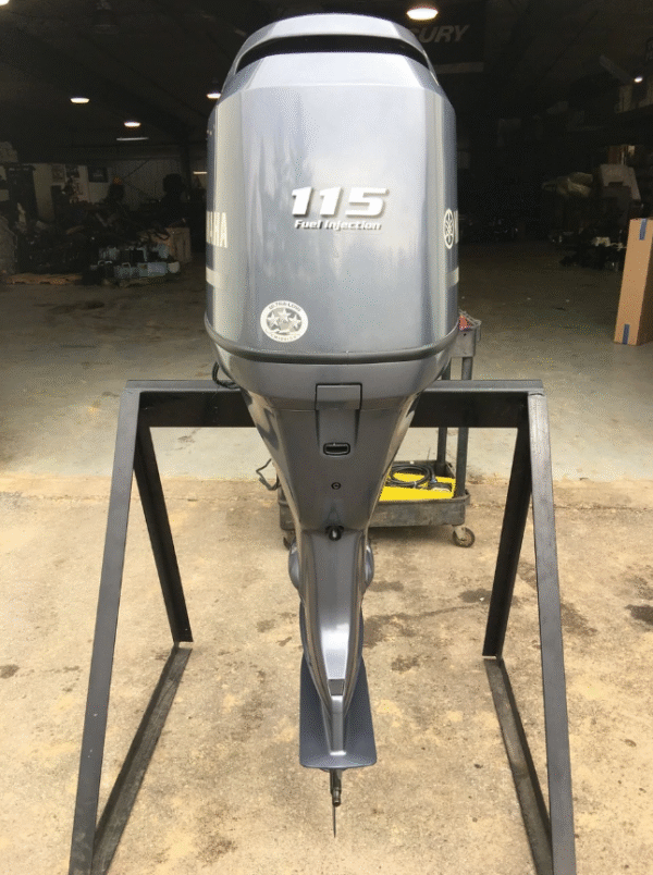 Yamaha 115 HP Outboard Motor - Image 4