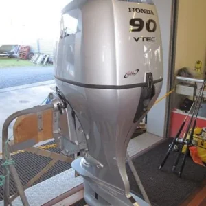 Honda 90 HP 4 Cylinder Carbureted 4 Stroke 20″ Outboard Motor