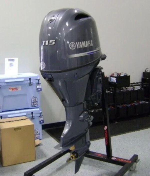 Yamaha 115 HP Outboard Motor - Image 6